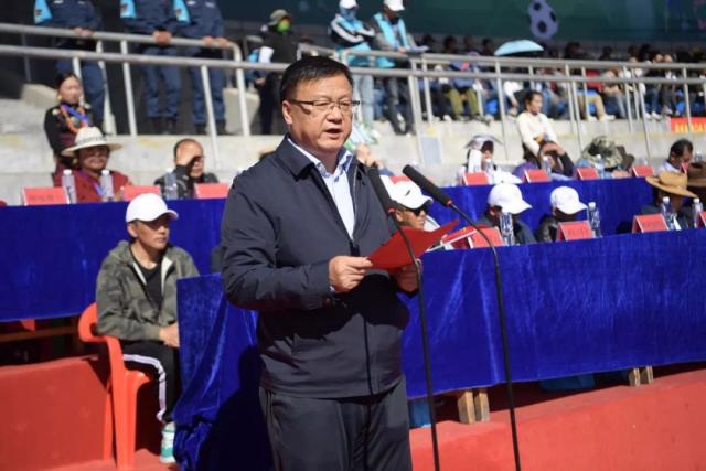 阿森纳与巴萨争夺斯图加特中场斯蒂勒